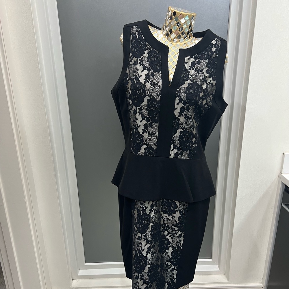 Vince Camuto Sleeveless Peplum Dress